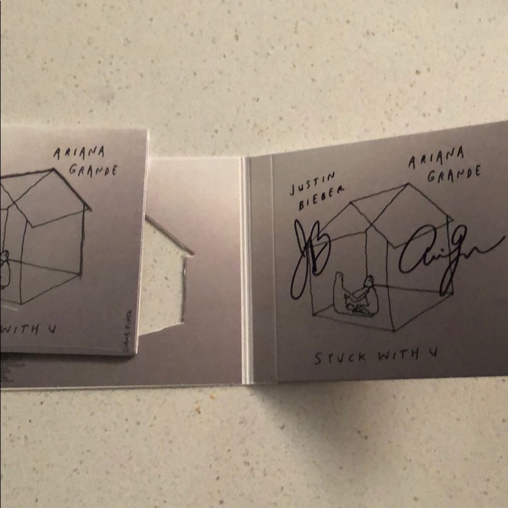 Ariana grande and Justin Bieber signed cd